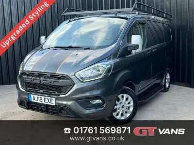 Usado Ford Transit Custom Limited 130 HP (95 kW) 2019 Cinzento Van