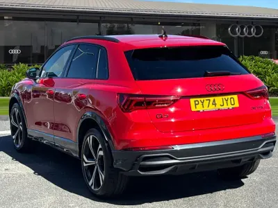 Used Audi Q3 Black Edition 150 HP (110 kW) 2025 Red SUV