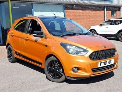 Usado Ford Ka Plus Zetec 85 HP (62 kW) 2018 Dourado Citadino