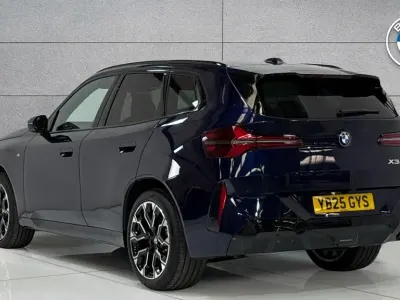 Begagnad BMW X3 M Sport 197 HK (144 kW) 2025 Blå SUV