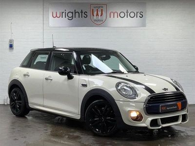 Used Mini Cooper Hatch 2017 White Hatchback