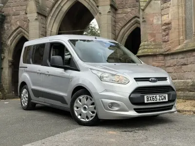 Used Ford Tourneo Connect Style 100 HP (73 kW) 2015 Silver MPV