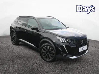 Usado Peugeot 2008 Premium 130 HP (95 kW) 2022 Preto SUV