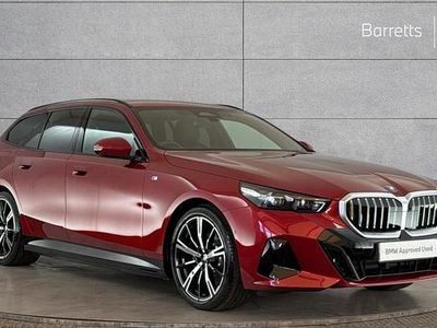 Begagnad BMW 530e M Sport 295 HK (216 kW) 2025 Röd Kombi