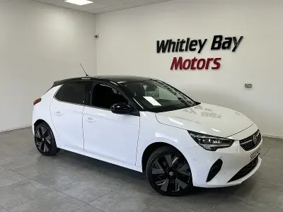 Used Vauxhall Corsa-e Elite 100 kW (136 HP) 2022 White Hatchback