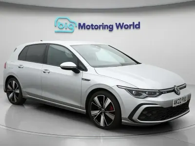 Second-hand VW Golf VIII GTD 200 CP (147 kW) 2022 Argintiu Hatchback