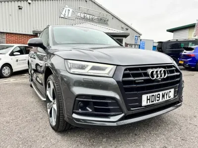 Used Audi Q5 Comfort 190 HP (139 kW) 2019 Grey SUV