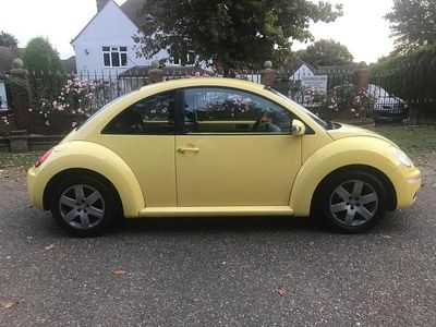 Used VW Beetle 102 HP (75 kW) 2007 Yellow Hatchback