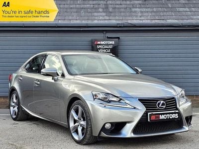 Lexus IS300h