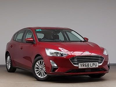 Usado Ford Focus Titanium 125 HP (91 kW) 2018 Vermelho Citadino