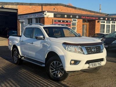 White Used 2016 Nissan Navara Tekna Pickup | £9,990 (Good price)