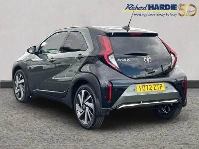 Used Toyota Aygo 71 HP (52 kW) 2022 Green