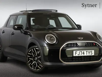 Used Mini Cooper S Hatch 201 HP (147 kW) 2024 Black Hatchback
