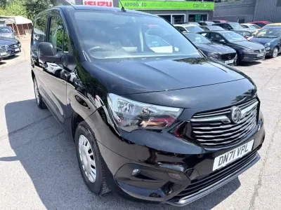 Used Vauxhall Combo Sportive 100 kW (136 HP) 2021 Black MPV