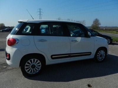 Used Fiat 500L Pop Star 95 HP (69 kW) 2014 White MPV