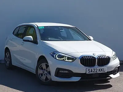 Begagnad BMW 116 Comfort Edition 116 HK (85 kW) 2022 Vit Halvkombi