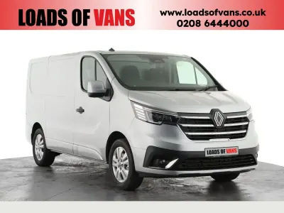Novo Renault Trafic 2025 Cinzento