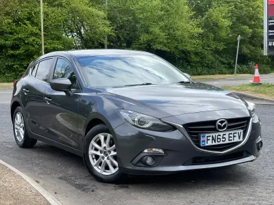 Usado Mazda 3 165 HP (121 kW) 2015 Cinzento Citadino