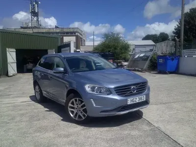 Used Volvo XC60 SE Lux 190 HP (139 kW) 2017 Blue SUV