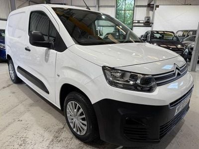 White Used 2020 Citroën Berlingo Start MPV | £5,795 (Good price)