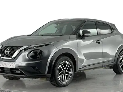 Używany Nissan Juke N-Connecta 114 KM (83 kW) 2025 Szary SUV