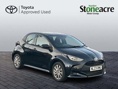 Black Used 2023 Toyota Yaris Hybrid Hatchback | £16,750 (Good price)