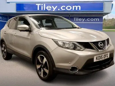 Used Nissan Qashqai N-TEC 115 HP (84 kW) 2015 Silver SUV