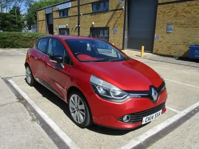 Used Renault Clio Dynamique 90 HP (66 kW) 2014 Hatchback