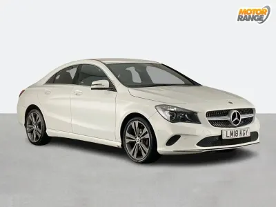 Used Mercedes CLA180 122 HP (89 kW) 2018 White Coupe