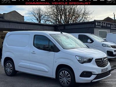 Used Vauxhall Combo 100 HP (73 kW) 2023 Grey MPV