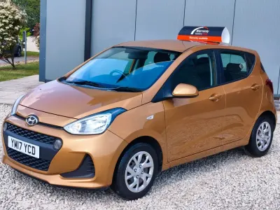 Begagnad Hyundai i10 SE 67 HK (49 kW) 2017 Röd Halvkombi