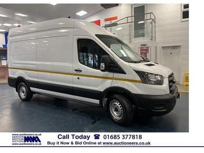 Used Ford Transit 130 HP (95 kW) 2022 White Van