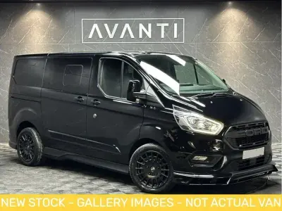 Used Ford 300 Limited 2018 Black Estate