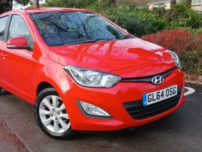 Begagnad Hyundai i20 Active 2014 Röd Halvkombi