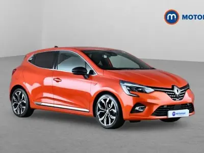 Used Renault Clio Techno 90 HP (66 kW) 2023 Orange Hatchback