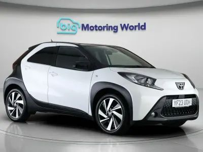 Used Toyota Aygo X 72 HP (52 kW) 2023 White SUV