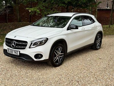 Mercedes GLA180