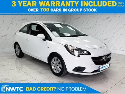 Used Vauxhall Corsa Design Edition 75 HP (55 kW) 2019 White Hatchback