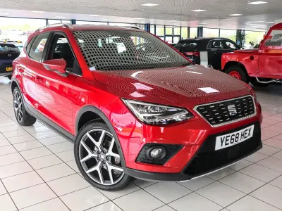 Begagnad Seat Arona XCELLENCE Lux 2018 Röd SUV