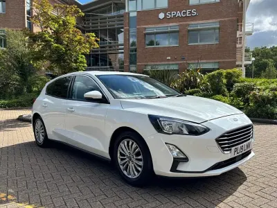 Used Ford Focus Titanium 125 HP (91 kW) 2019 White Hatchback