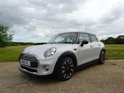 Used Mini Cooper Hatch 136 HP (100 kW) 2015 Silver Hatchback