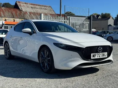 Used Mazda 3 Inclusive 2022 White Hatchback