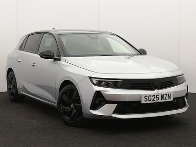 Second-hand Vauxhall Astra 130 CP (95 kW) 2025 Gri Hatchback