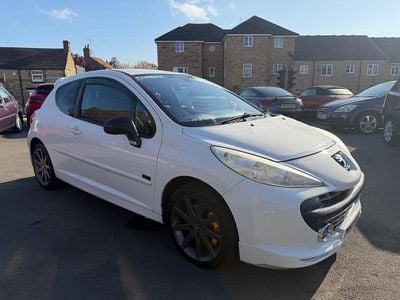 Begagnad Peugeot 207 GTi 175 HK (128 kW) 2007 Vit Halvkombi