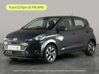Begagnad Hyundai i10 Advanced 2024 Grå Halvkombi