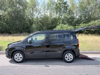 Used Peugeot Rifter 2025 Black MPV