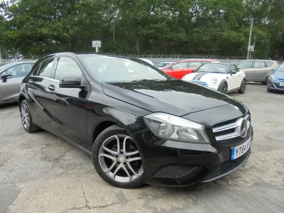Used Mercedes A180 SE 109 HP (80 kW) 2014 Black Hatchback