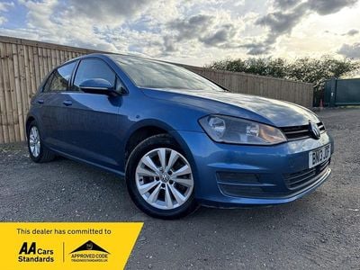 Used VW Golf VII SE 105 HP (77 kW) 2013 Blue Hatchback
