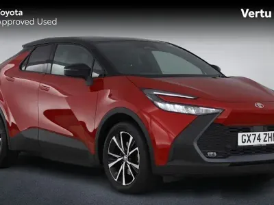 Begagnad Toyota C-HR Design 223 HK (164 kW) 2026 SUV