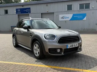 Used Mini Cooper Countryman 134 HP (98 kW) 2018 Silver SUV